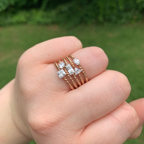 5-band Rhinestone Shape Rings - Picture 10 of 16